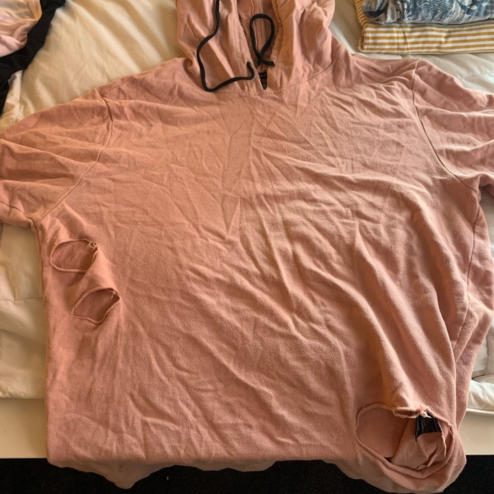 Ripped short sleeve hoodie